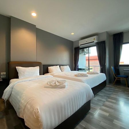 Grand Inter Hotel Samut Sakhon Room photo